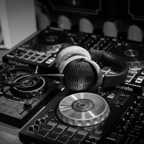 sergey-zigle-rQ4_6TSliRg-unsplash